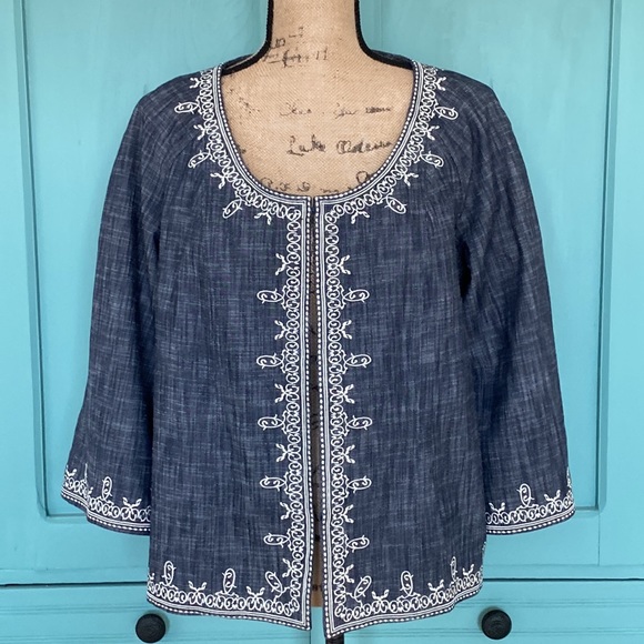 Oscar Blue with White Embroidered Jacket. Size 14 - Picture 2 of 14